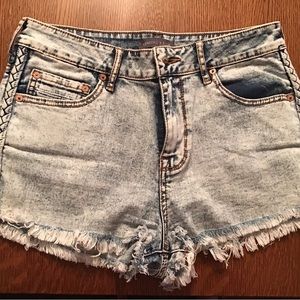 PAC Sun Kendall& Kylie shorts